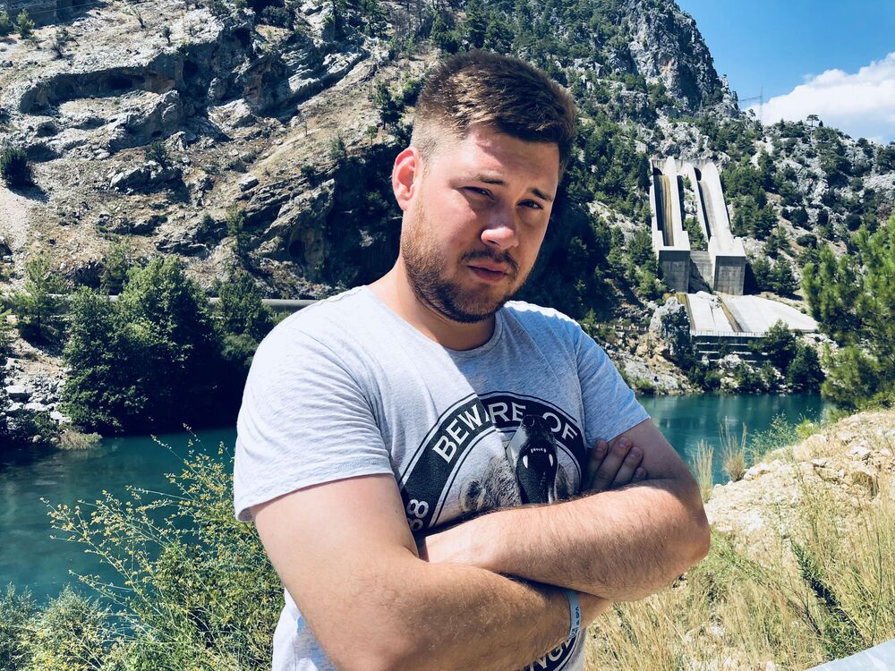  36712816  Vadim, 36 ,     