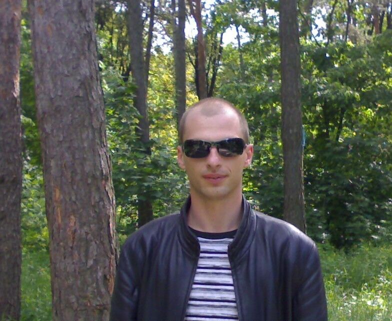  ,   Rusl, 41 ,   