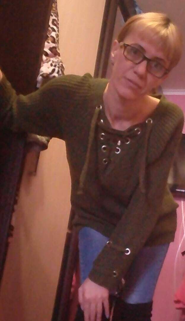  -,   Anyuta, 43 ,     , c 