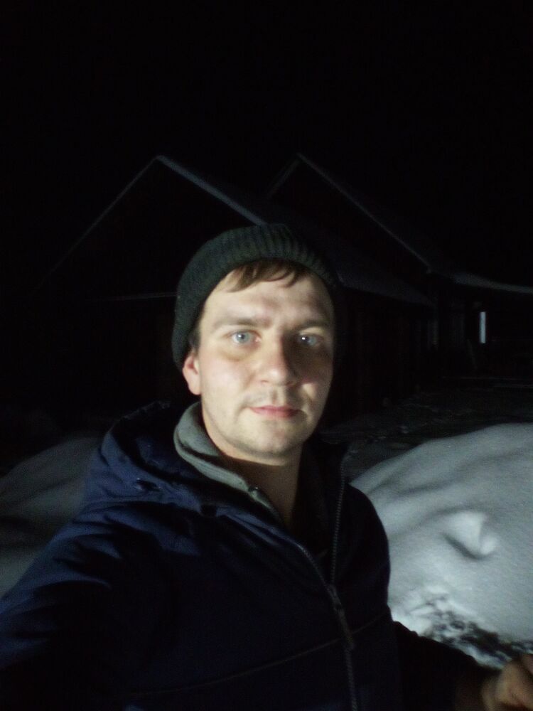  ,   Vladimir, 33 ,   ,   