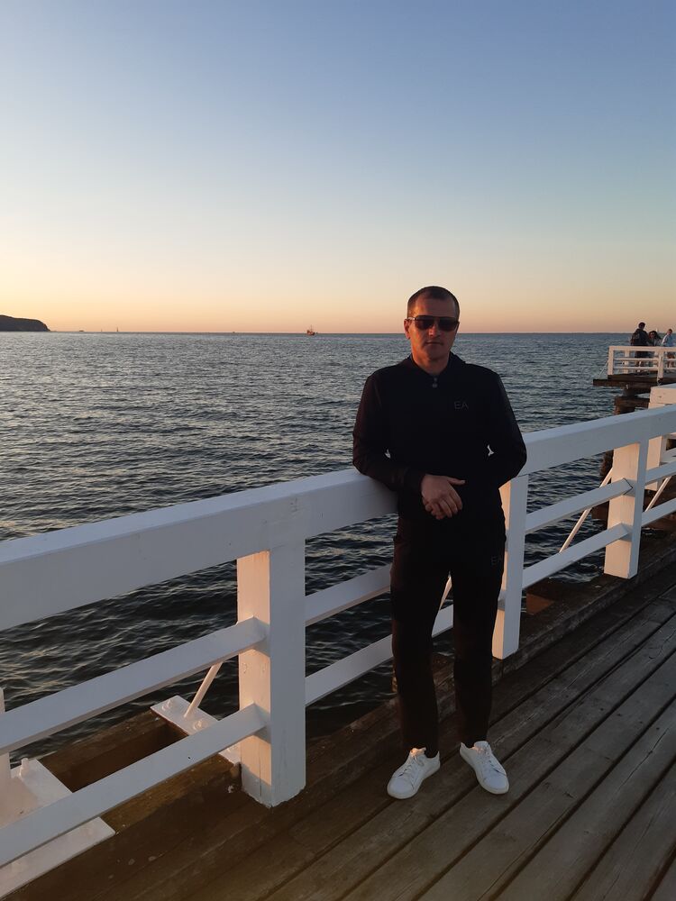  Essen,   , 45 ,   ,   , 
