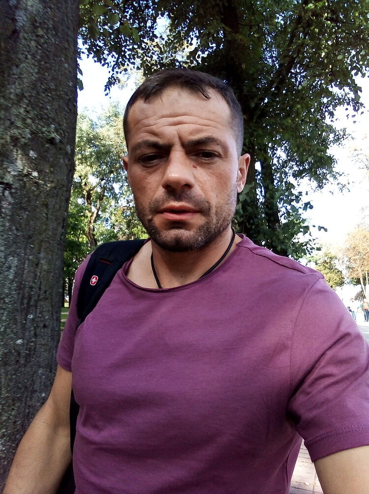  ,   Kostya, 47 ,   ,   , c 