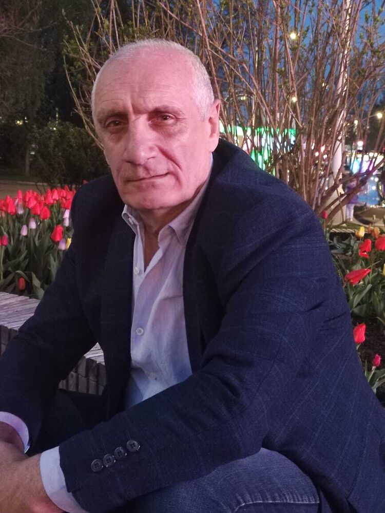 ���� 42988086 ������� ������, 62 ����, ���� ���������� � ������