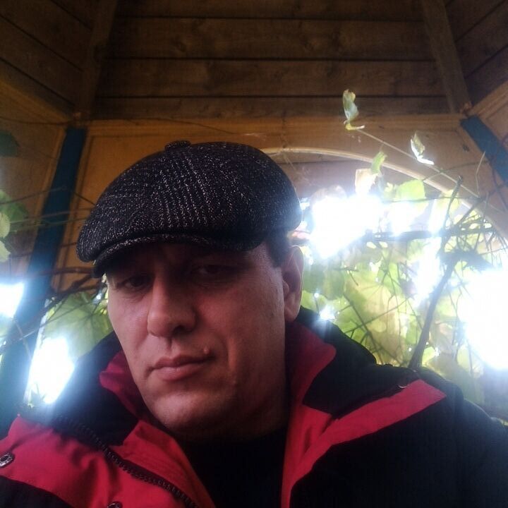  30959646  Vladimir, 48 ,    