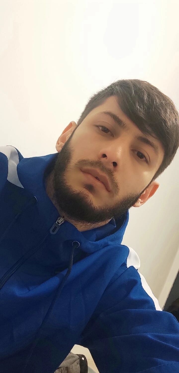  41245706  Zokhid, 32 ,    