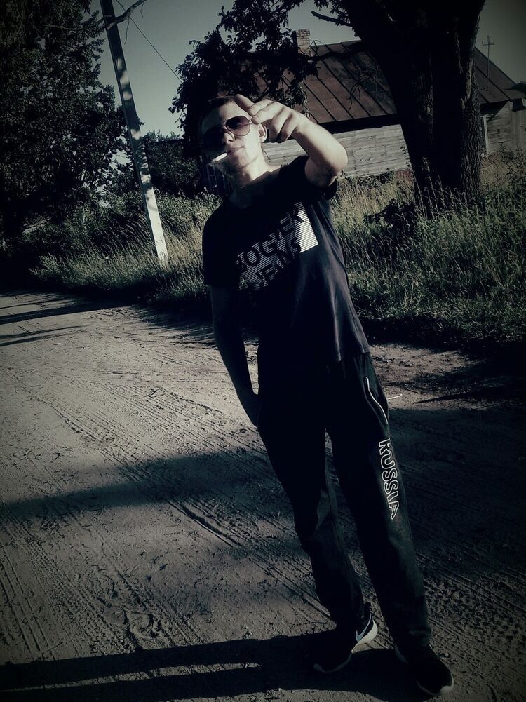  ,   Sergei, 27 ,   ,   , c 