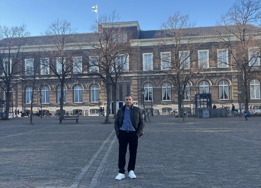  Diemen,   , 43 ,   ,   , c 