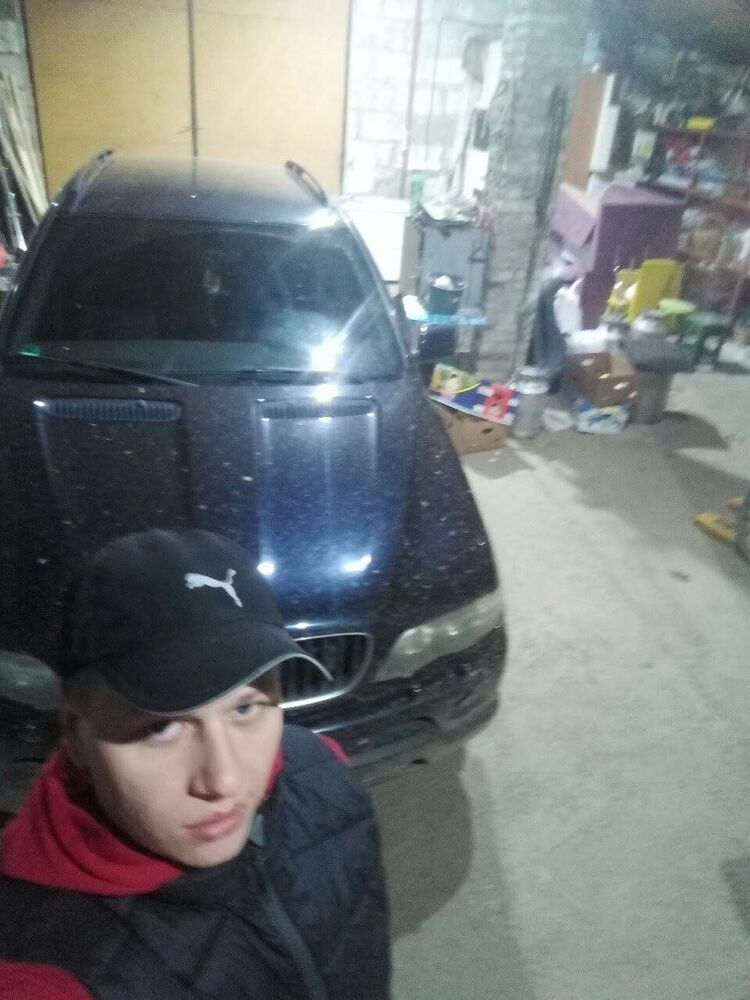  37716826  , 32 ,    