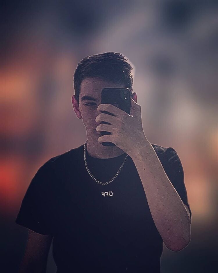  ,   Ivan, 21 ,   ,   , 