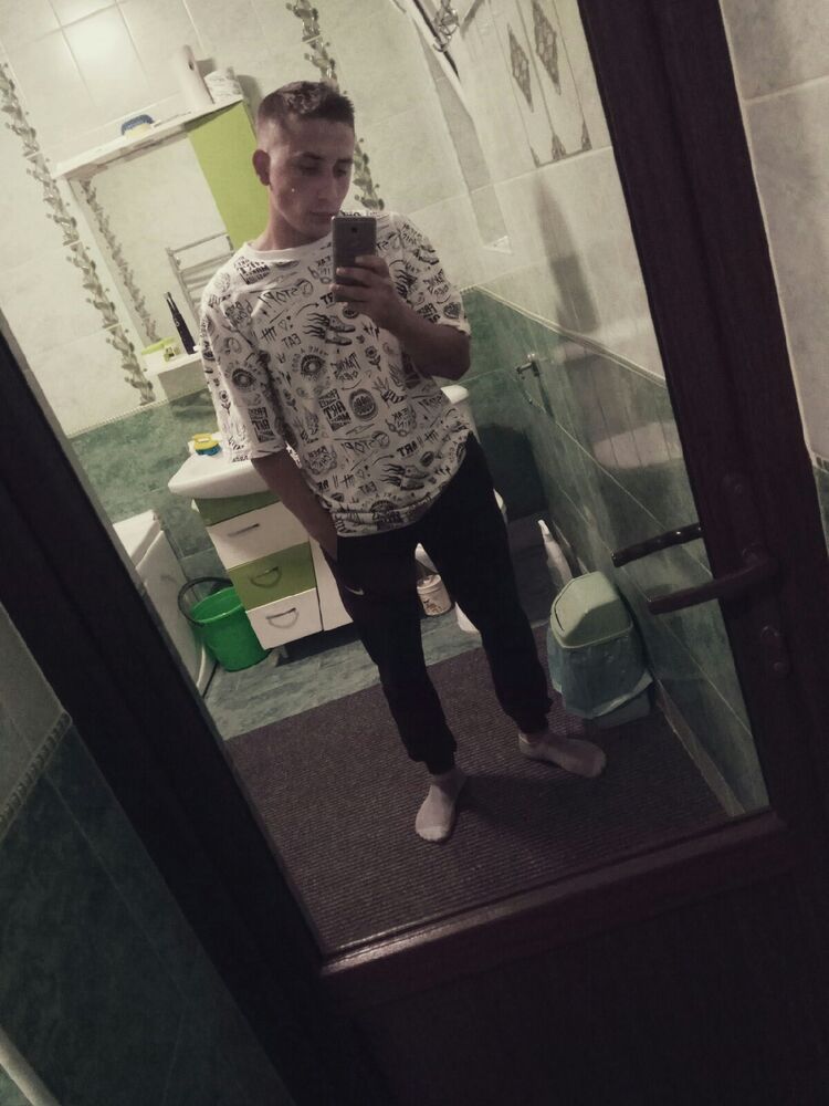 ,   Maleg, 23 ,   ,   