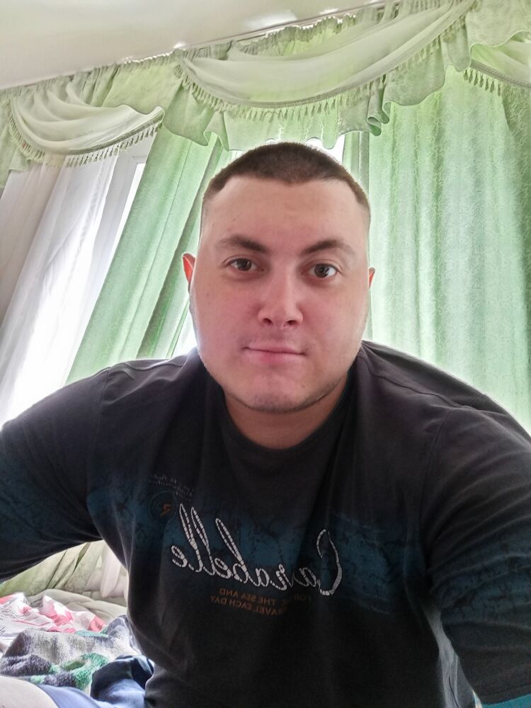  44328766  Evgenig, 26 ,    