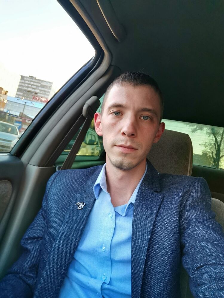  18022636  , 34 ,    