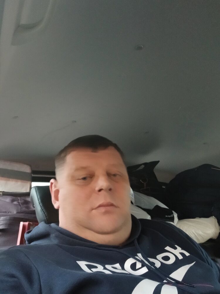  46938076  , 45 ,    