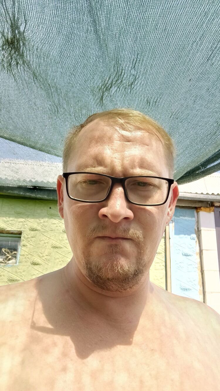  54334746  , 33 ,    --