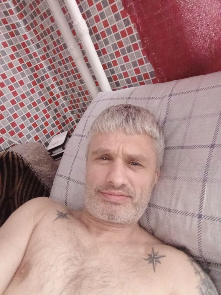  26027866  , 44 ,    