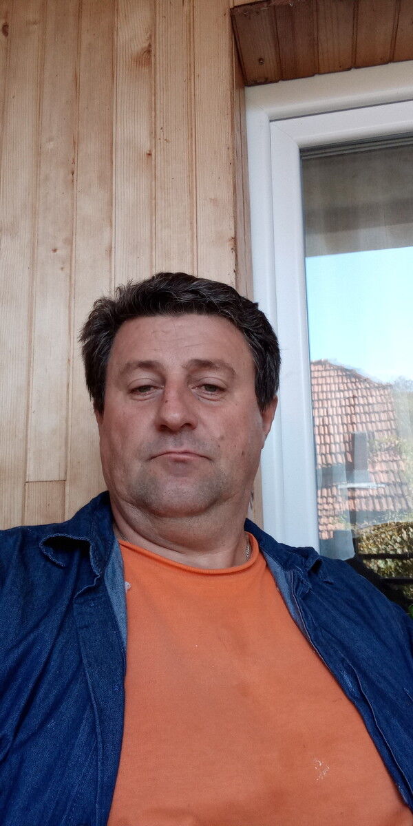  ,   Nebojsa, 53 ,     , c 