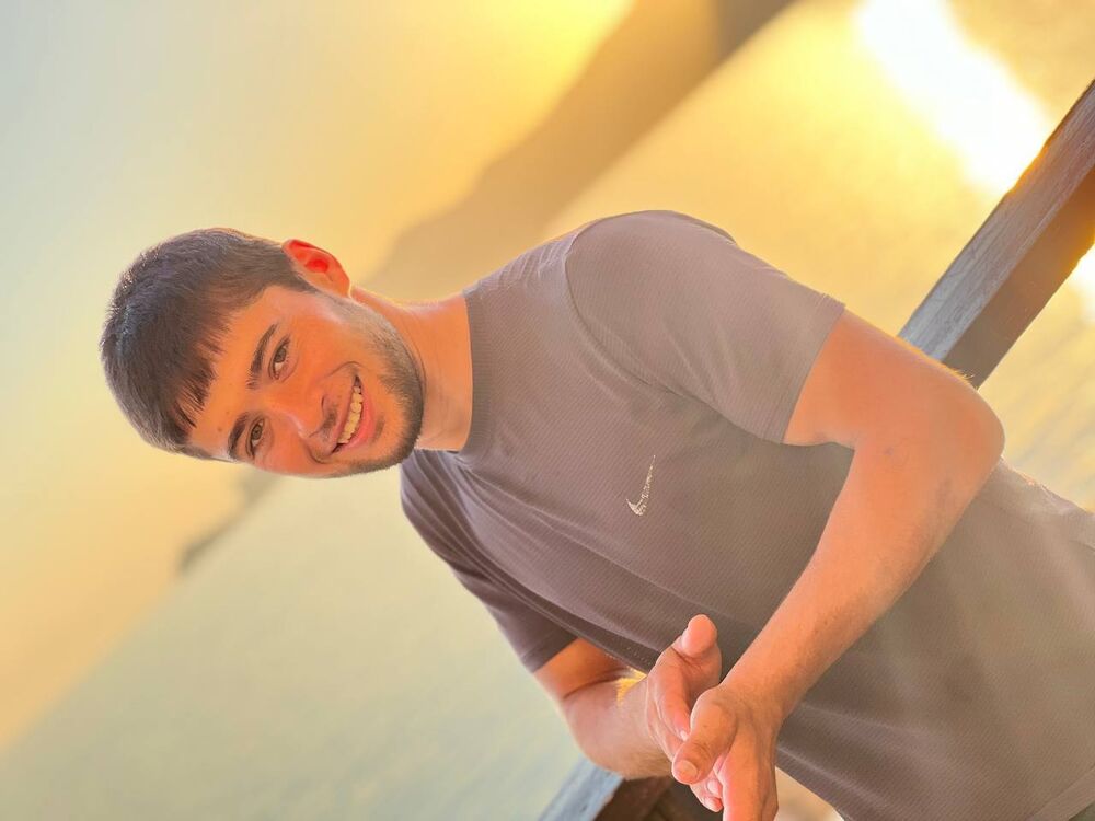  46353356  Subhon, 21 ,    