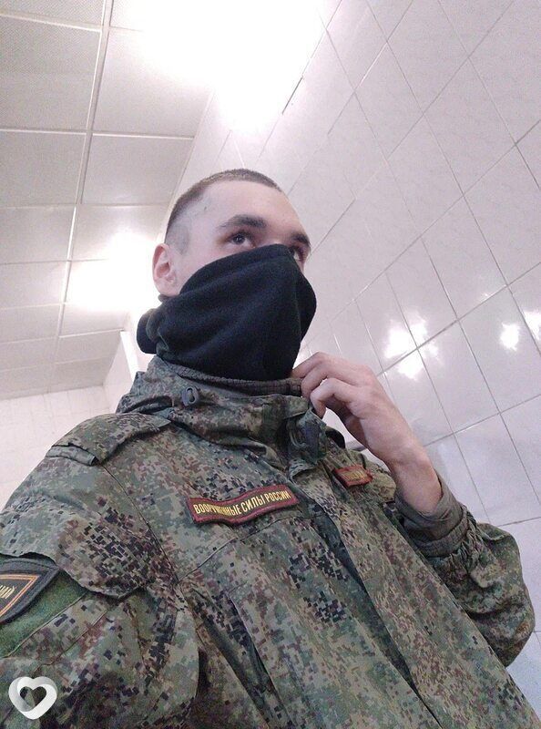  ,   Denis, 23 ,     , c 