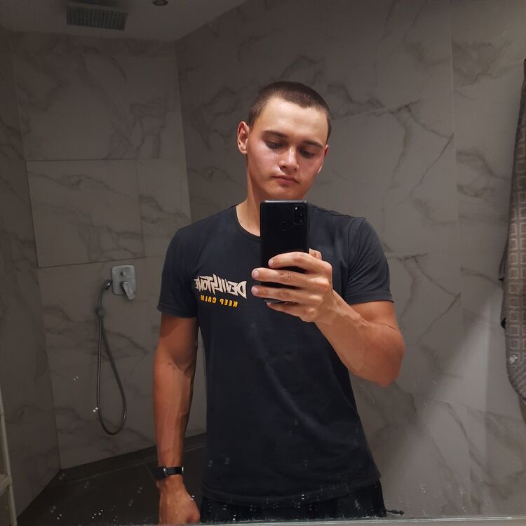  45559796  , 22 ,    