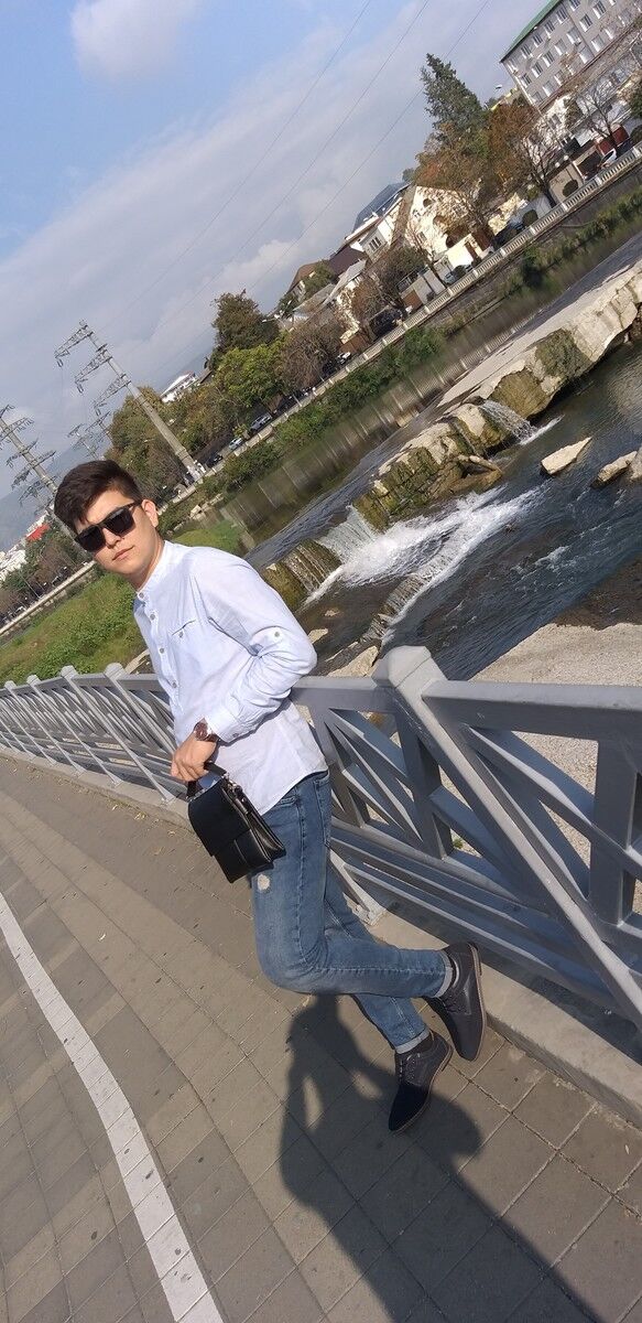 ���� 18359966 ������� Hoshgeldi, 29 ���, ���� ���������� � ����