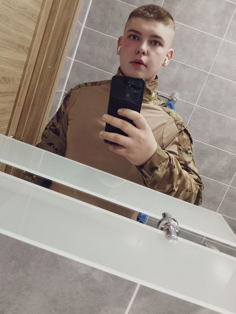 ���� 40171596 ����� ������, 23 ����, ���� ���������� � ���������� ������