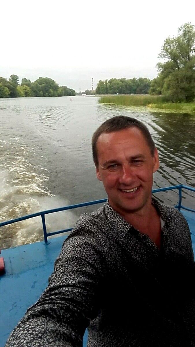  13327816  LEOnid, 46 ,    