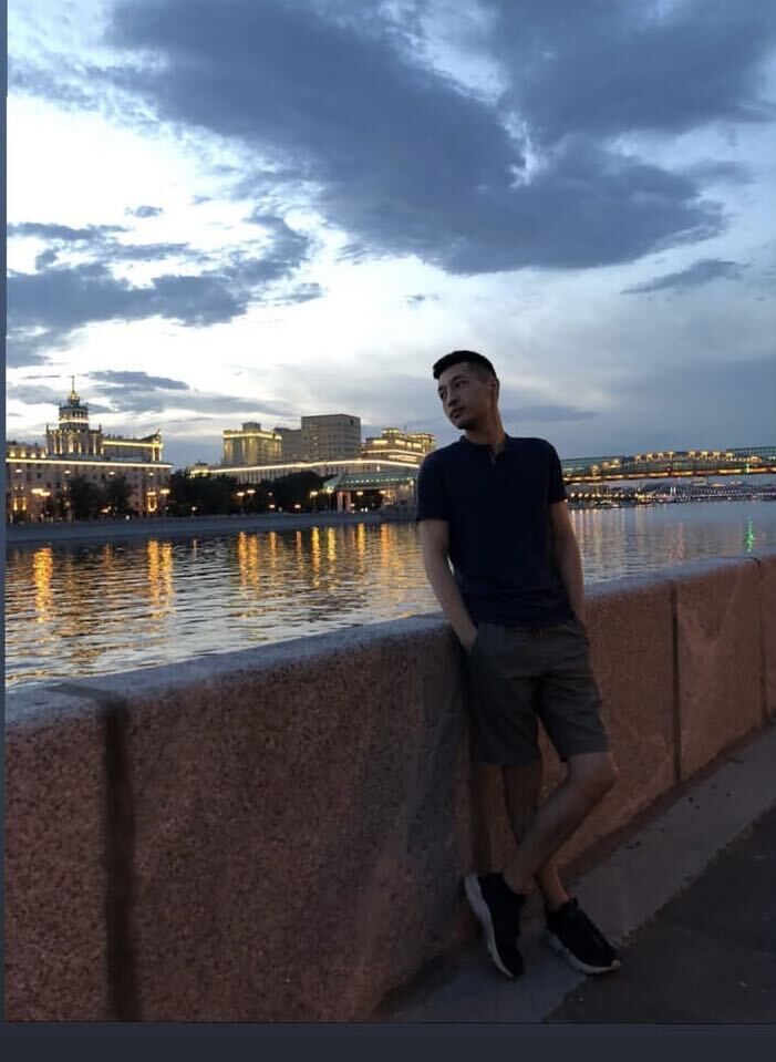  52069446  , 29 ,    Leeds