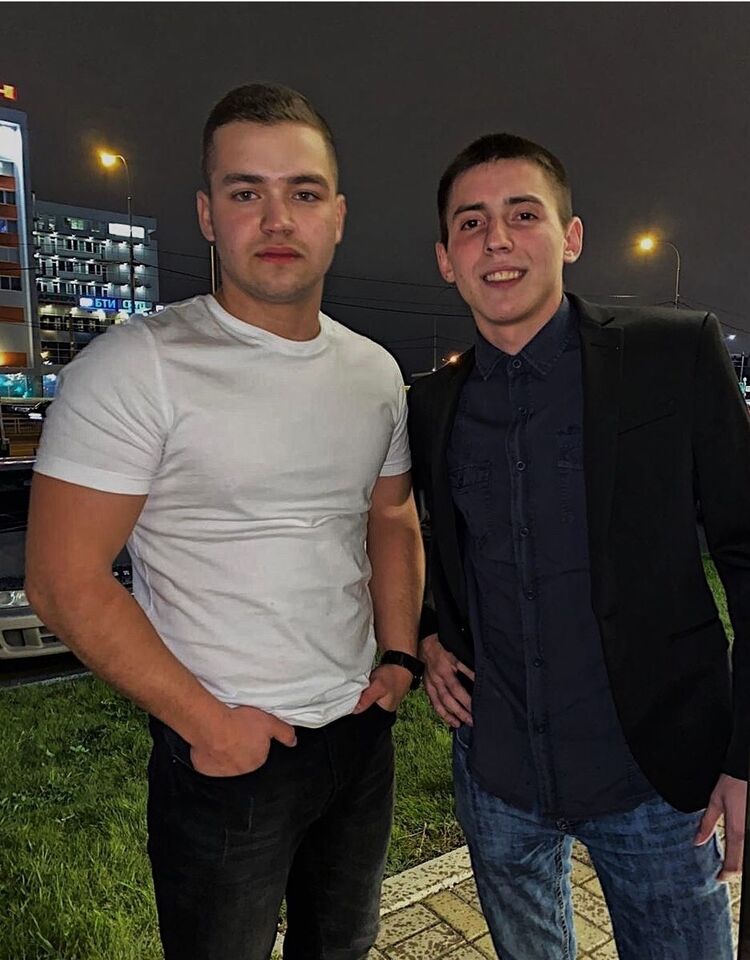  45220206  Artem, 38 ,    -