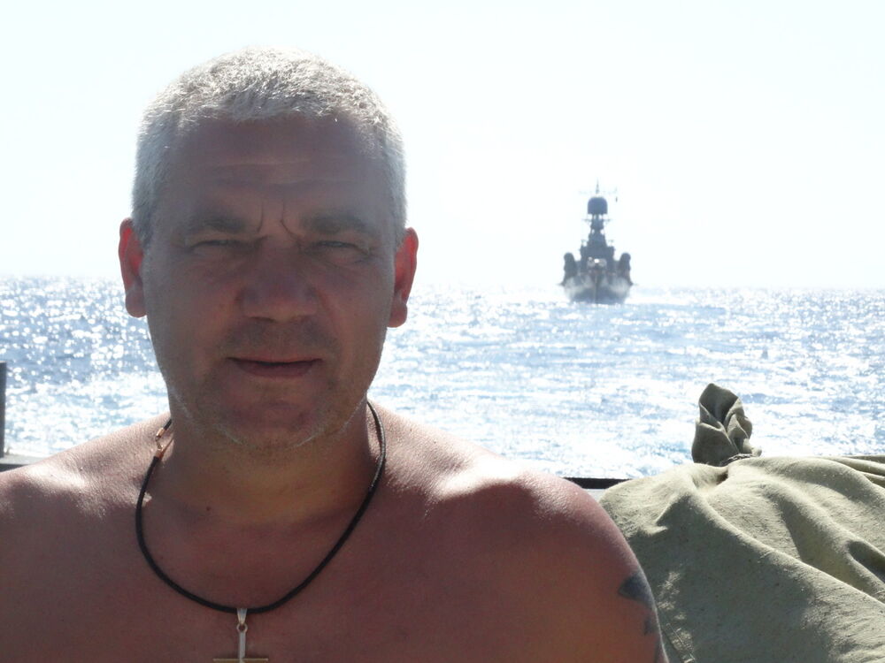 ,   Alex, 56 ,   ,   , c 