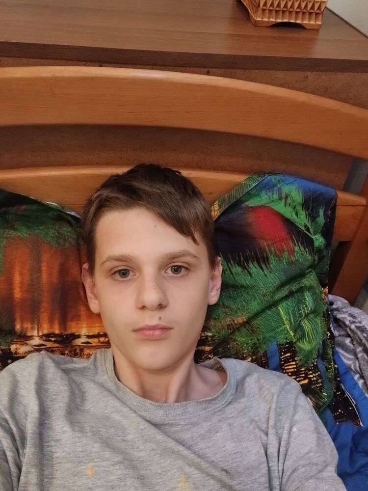  42747216  , 21 ,    