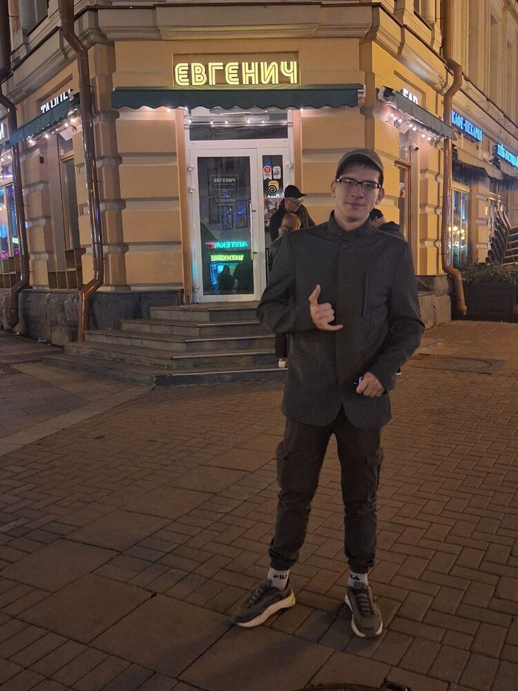  47481066  Evgeny, 26 ,    