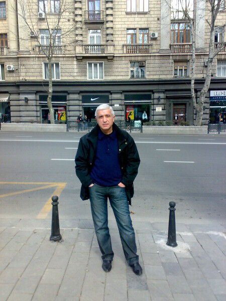  52809936  MR, 55 ,    