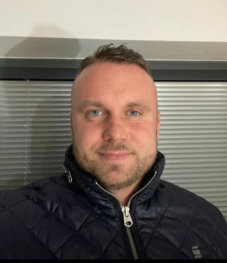  ,   , 48 ,   c 