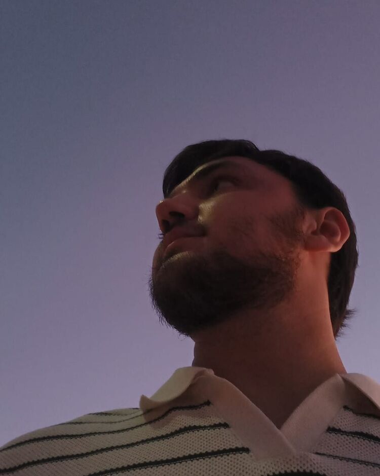  Kadikoy,   Isa, 23 ,   ,   