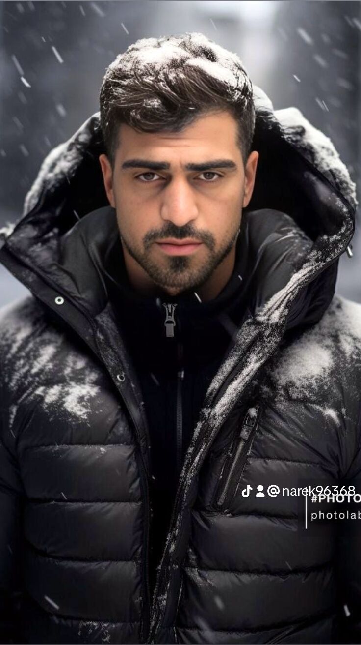  41708776  Narek, 27 ,    