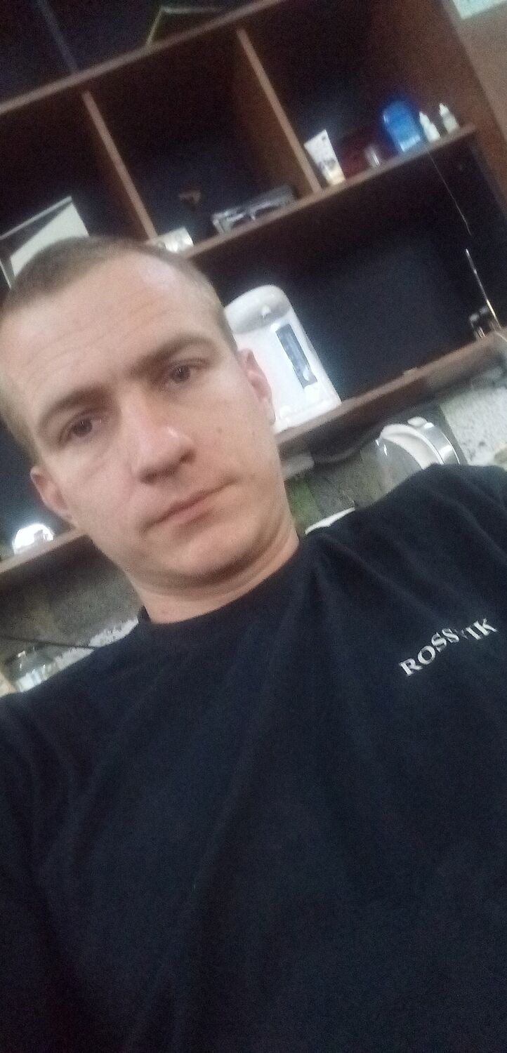  47304496  , 37 ,    