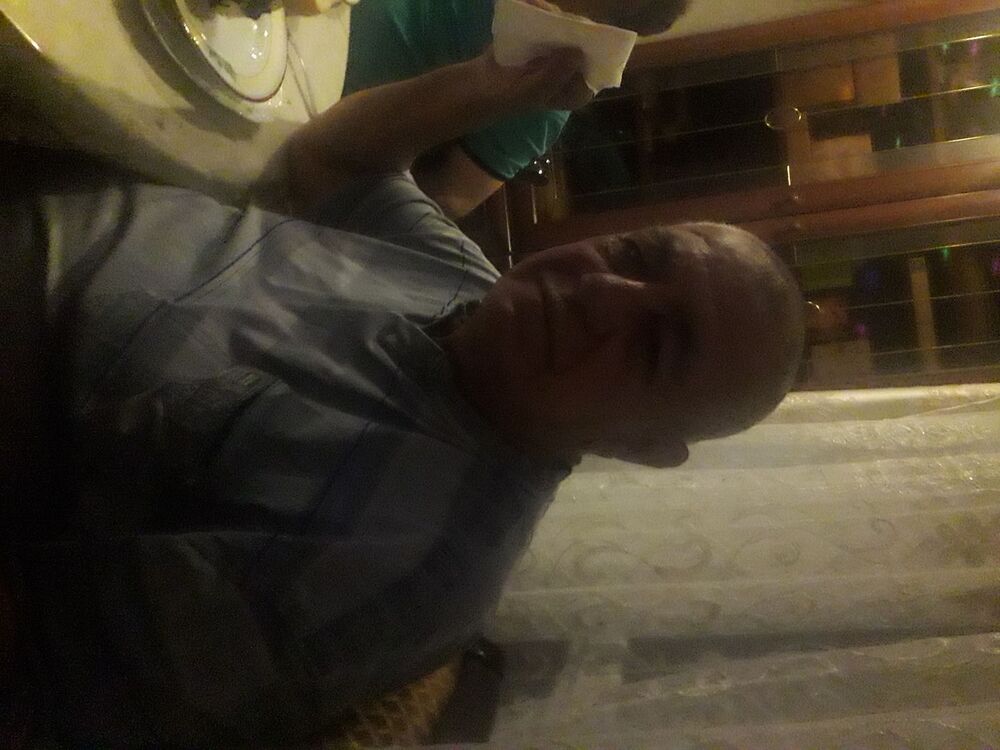  37214896  , 29 ,    