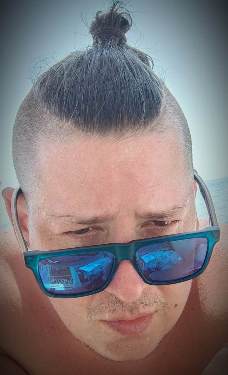  29265536  Peter, 38 ,    