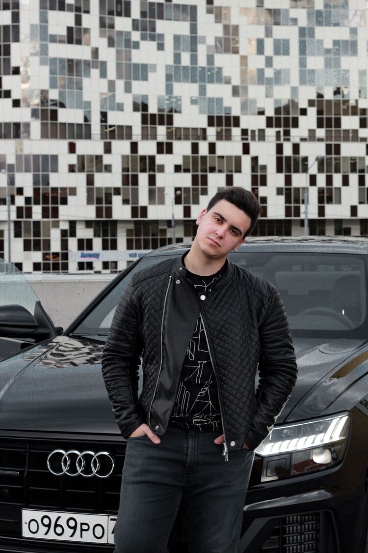  ,   Erion, 28 ,   ,   , 