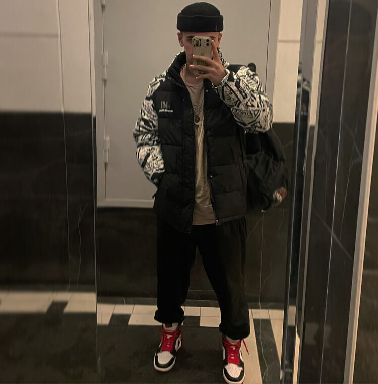  -,   , 22 ,   ,   