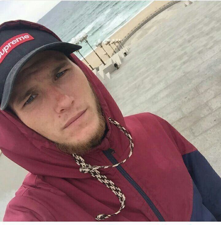  34255516  Vlad, 27 ,    