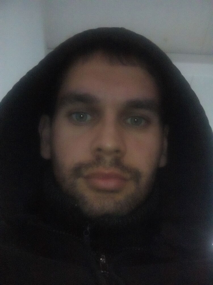  35367026  Robert, 38 ,    