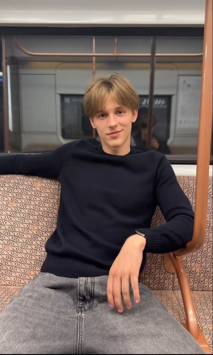  ,   Max, 18 ,   ,   