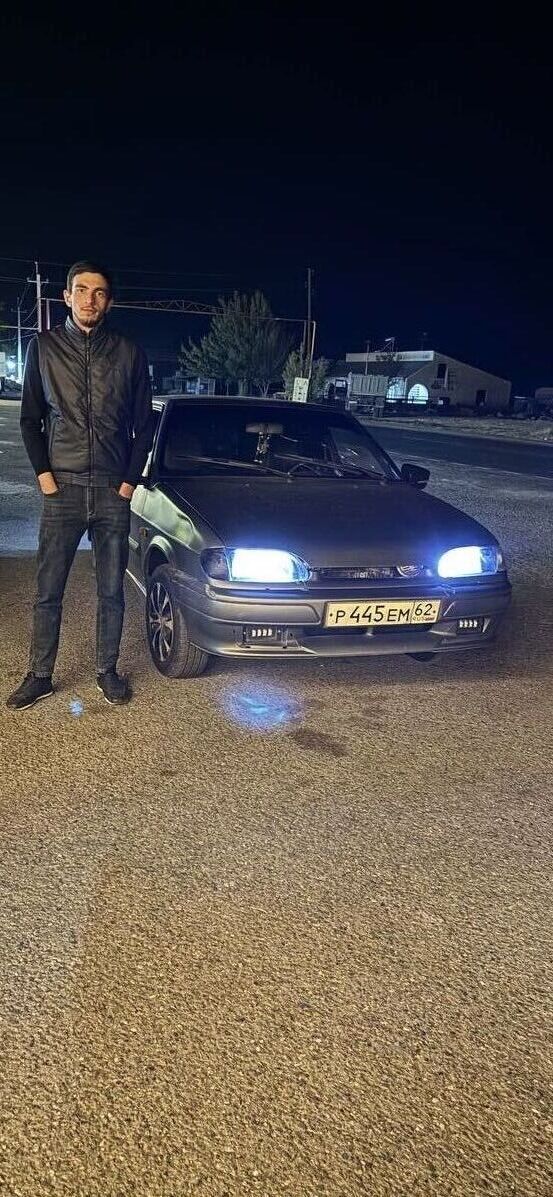  46838196  Garik, 21 ,    