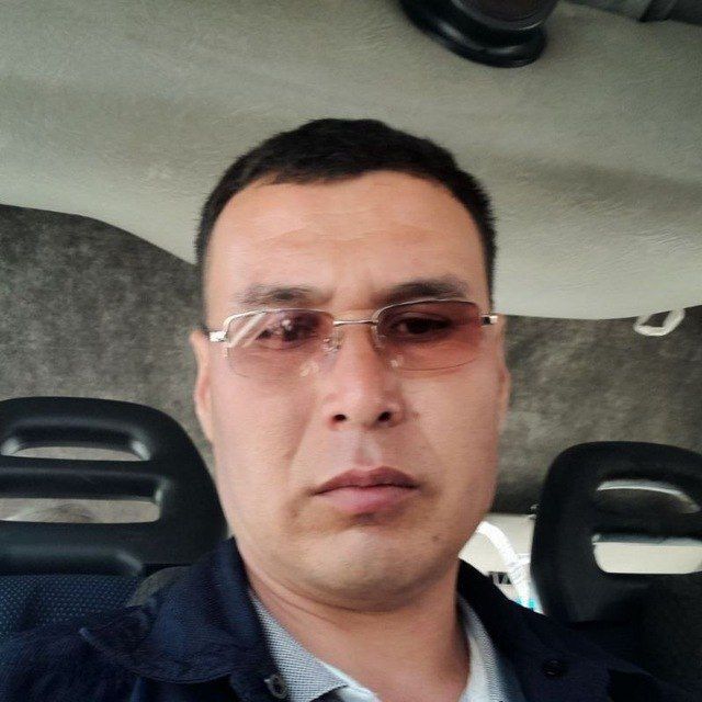  39091436  Akrom, 33 ,    