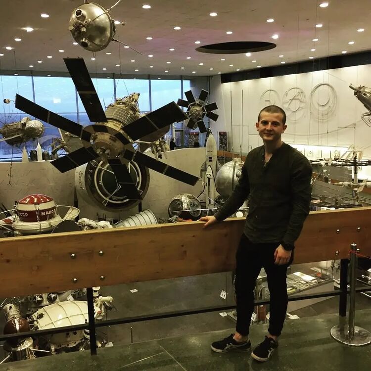  52681416  , 31 ,    -