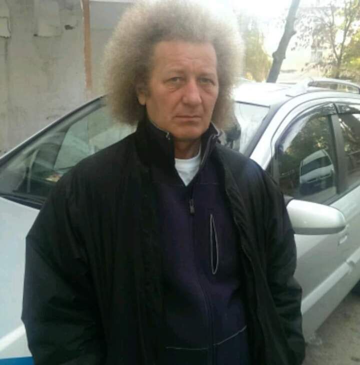  22942786  Victor, 66 ,    