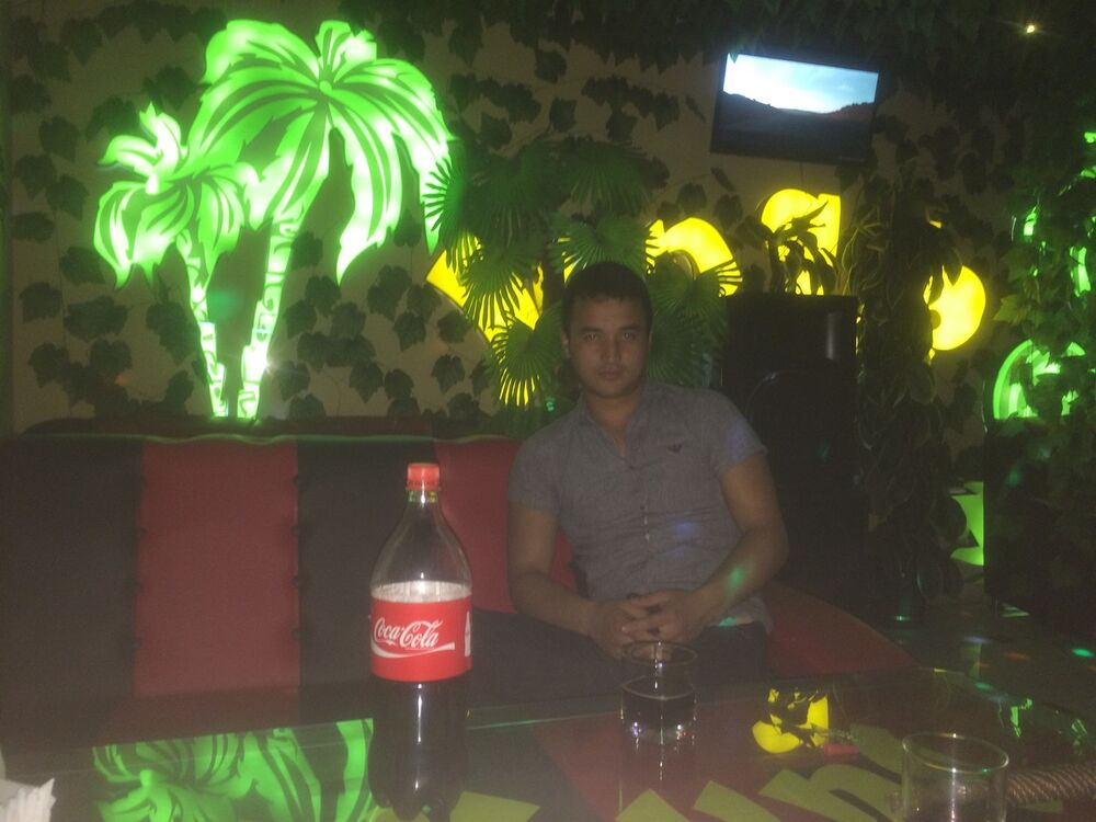  ,   Amir, 34 ,   
