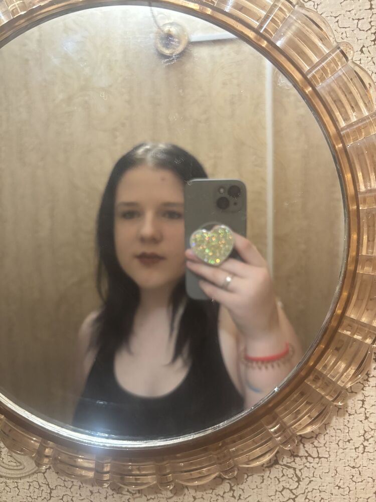  53933616  Nina, 18 ,    -