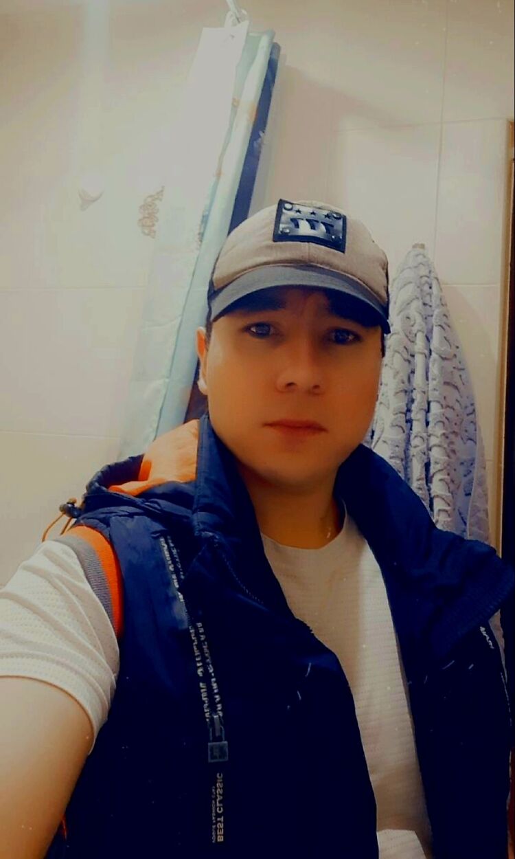  37110546  , 31 ,    